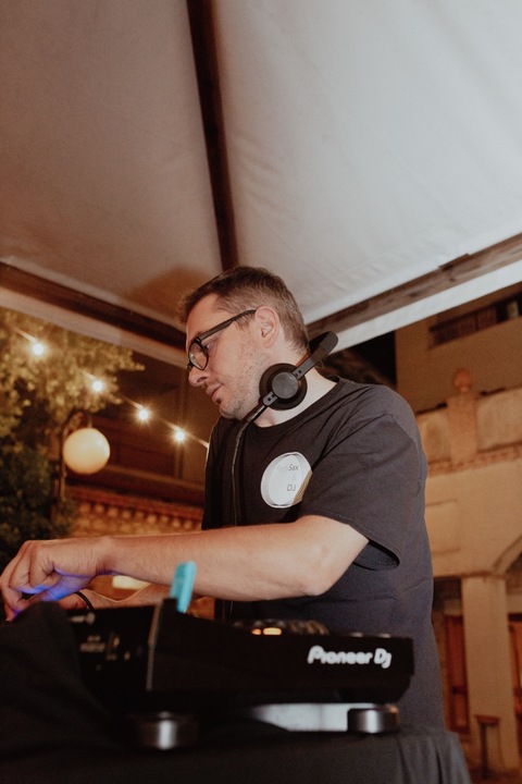 Party Sax & DJ - performance photo 9