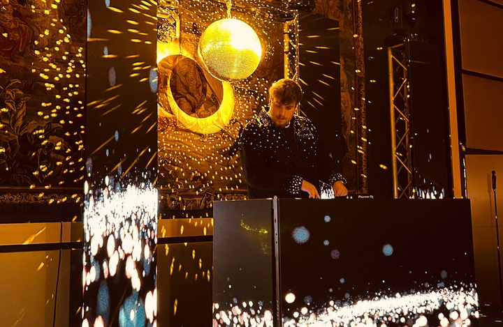 DJ Leo