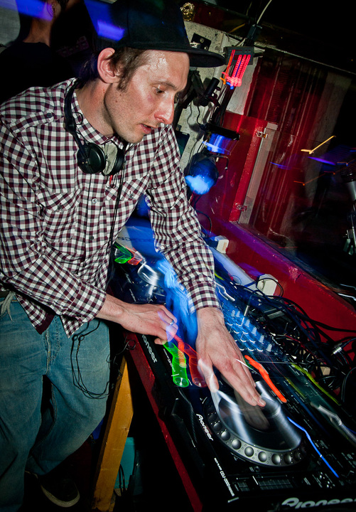 DJ Chris - performance photo 17