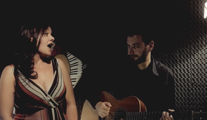 Artisan Acoustic Duo - performance photo 4