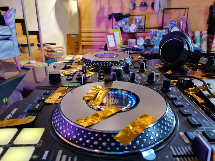 DJ Panache - performance photo 4