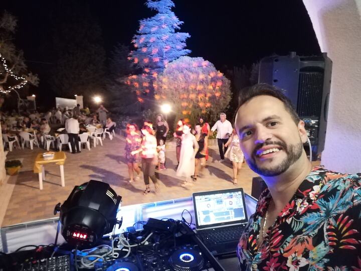 DJ Panache - performance photo 9
