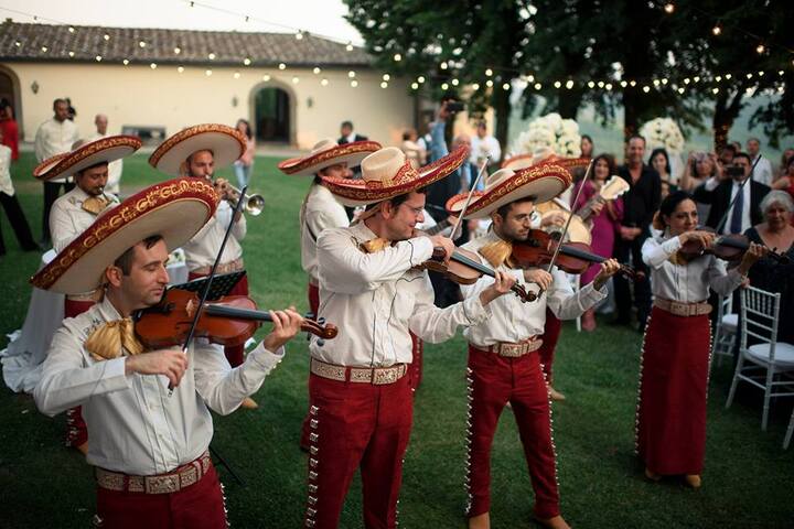 The Rome Mariachi Band - performance photo 2