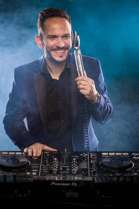 Mario DJ - performance photo 6