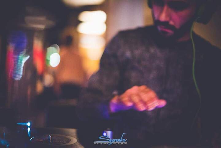 DJ Stefo - performance photo 4