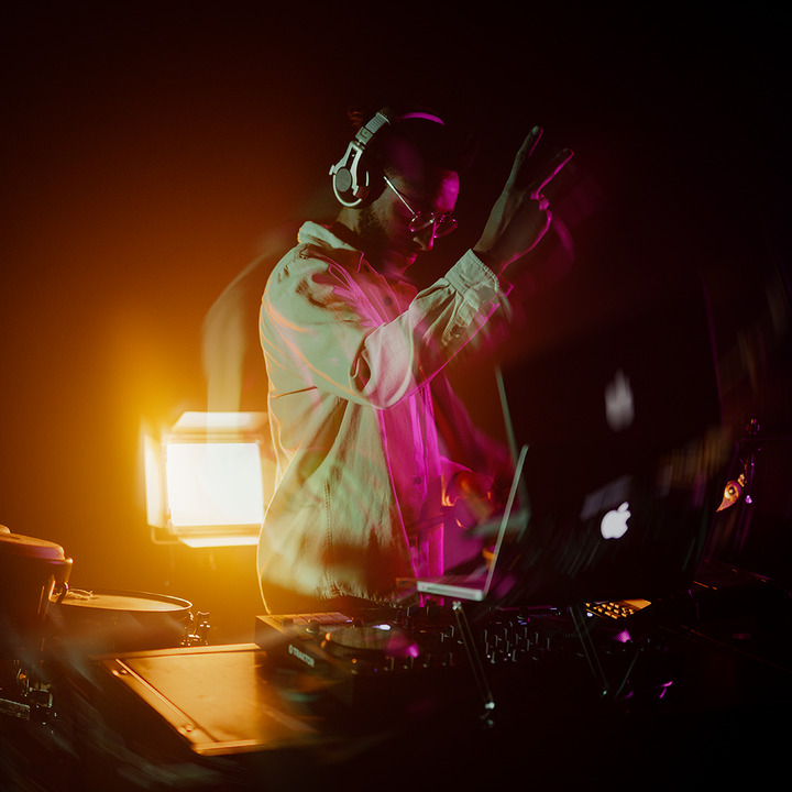 DJ On Drums - performance photo 20