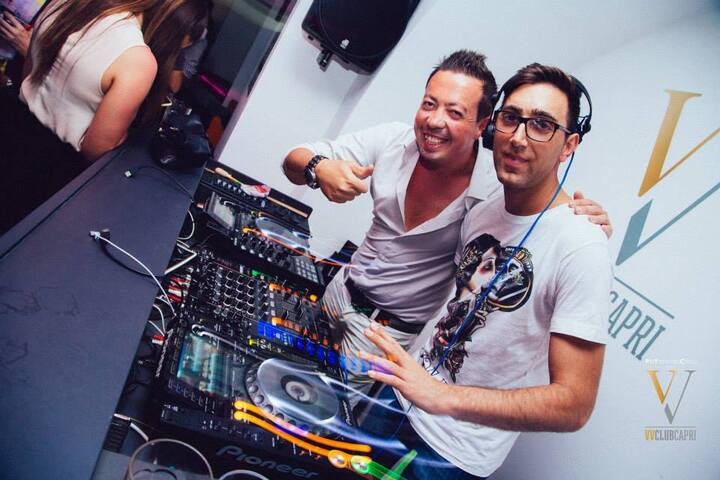 DJ Dee - performance photo 2