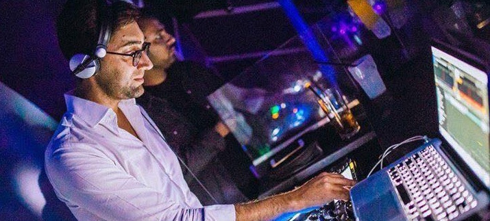 DJ Dee