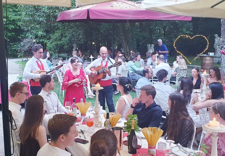 The Naples Folk Band - performance photo 3