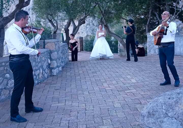 The Naples Folk Band - performance photo 6