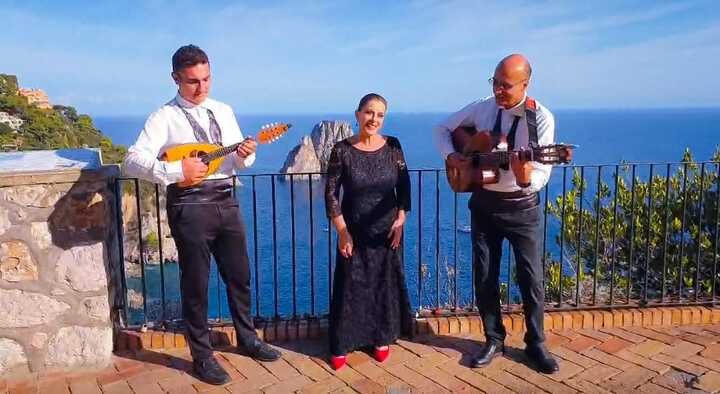 The Naples Folk Band - performance photo 5