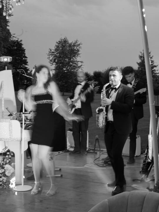 Forever Diamonds Showband - performance photo 1