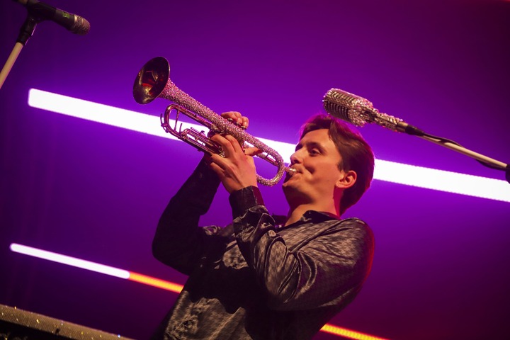Forever Diamonds Showband - performance photo 54