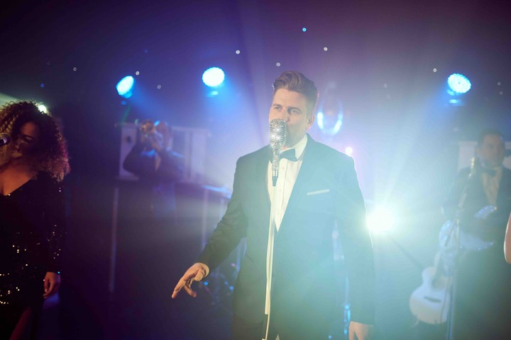 Forever Diamonds Showband - performance photo 29