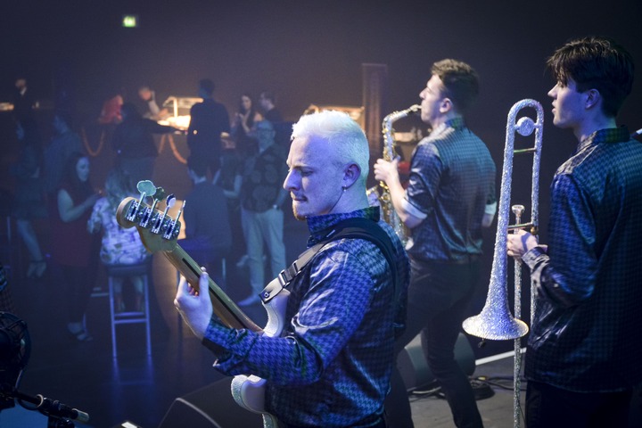 Forever Diamonds Showband - performance photo 38