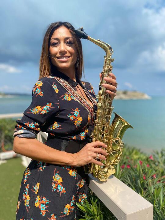 Ness On Sax - performance photo 9
