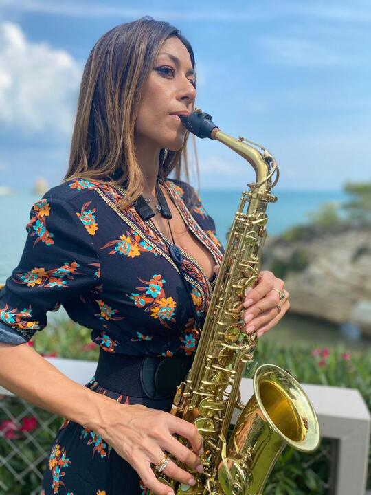 Ness On Sax - performance photo 10