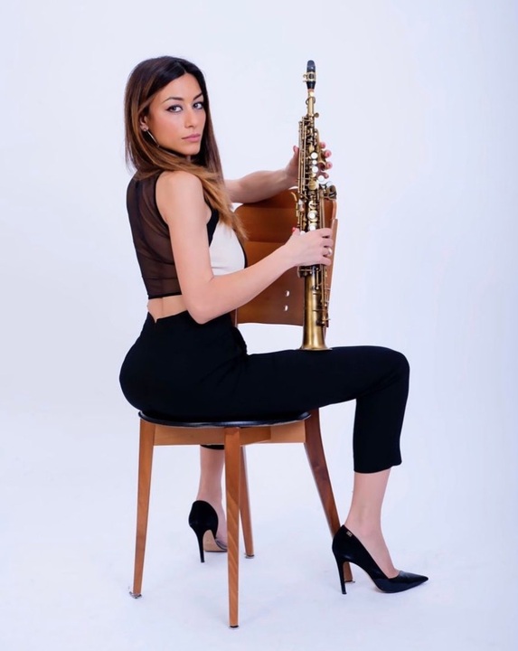Ness On Sax - performance photo 3