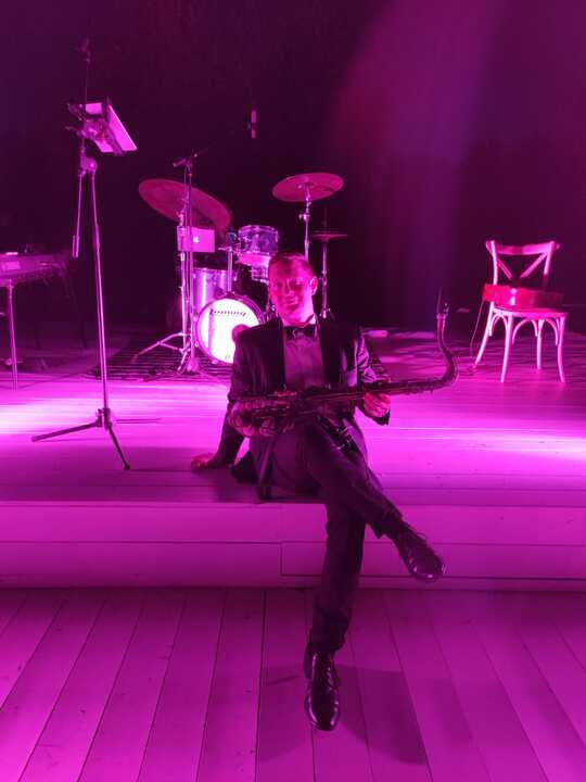 Elegant Sax - performance photo 8