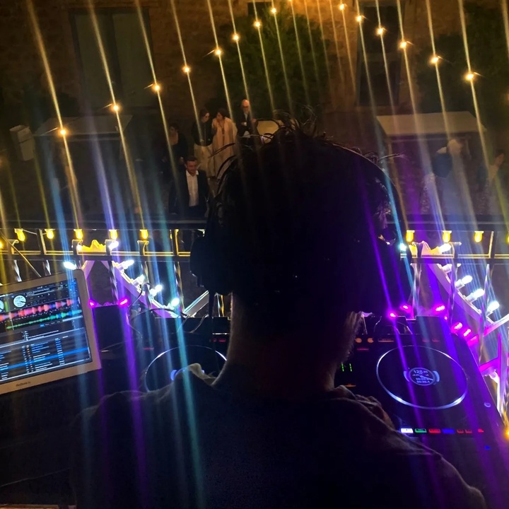 DJ Denny - performance photo 11