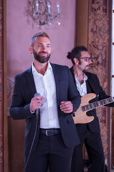 Amore Acoustic - performance photo 4