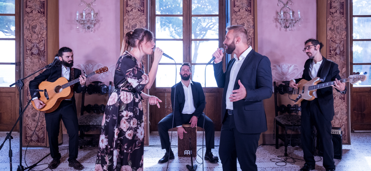 Amore Acoustic