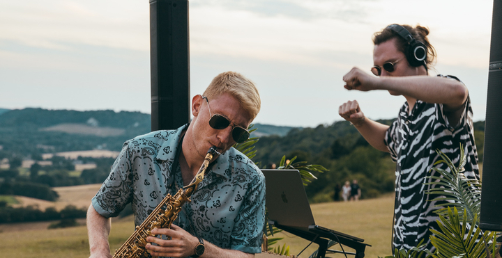 Sundown Sax & DJ