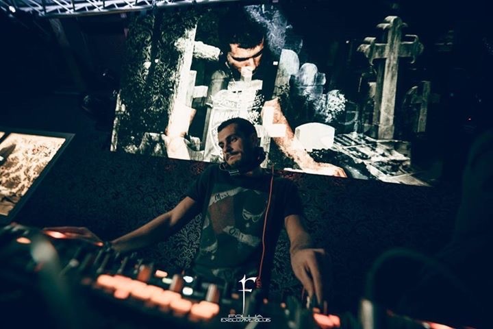 DJ Simon - performance photo 6
