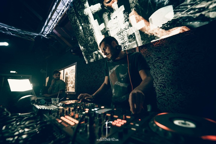DJ Simon - performance photo 17
