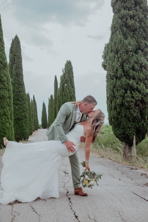The Tuscany Wedding Photographer - performance photo 20