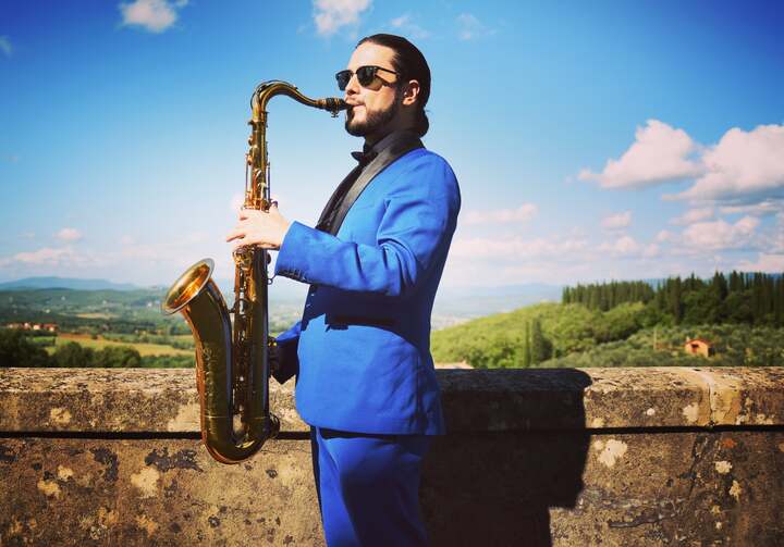 Italian Sax & DJ - performance photo 6