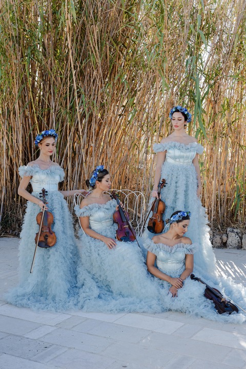 Sparkle Strings - performance photo 5
