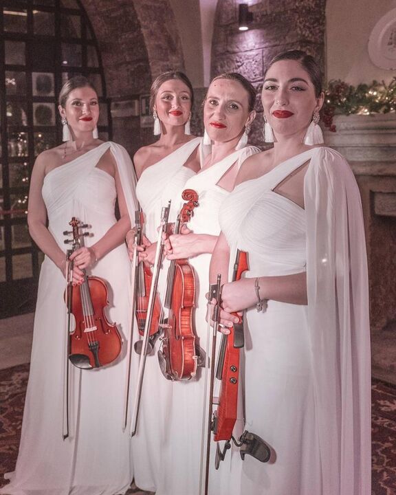 Sparkle Strings - performance photo 17