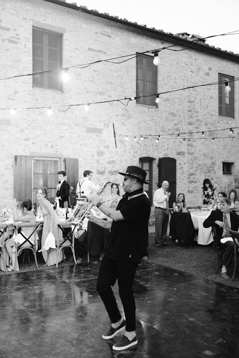 Jo Sax & DJ - performance photo 19