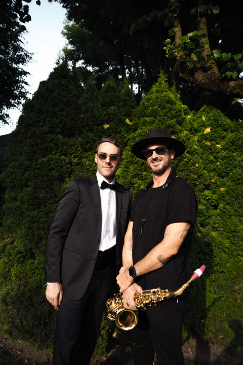 Jo Sax & DJ - performance photo 12