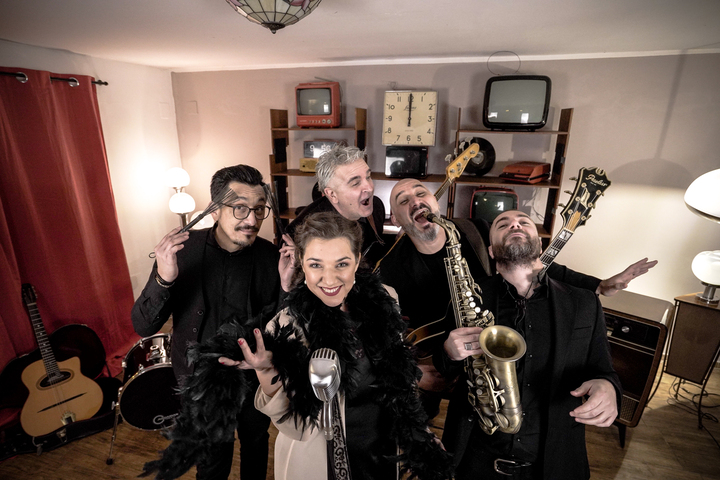 Rogues Gallery - performance photo 17