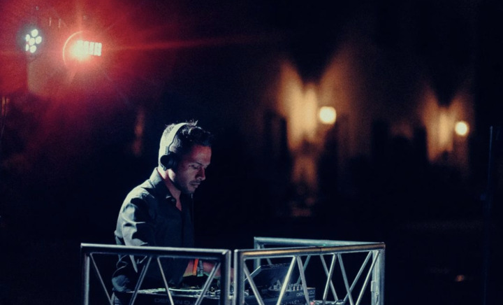 DJ Edo - performance photo 19