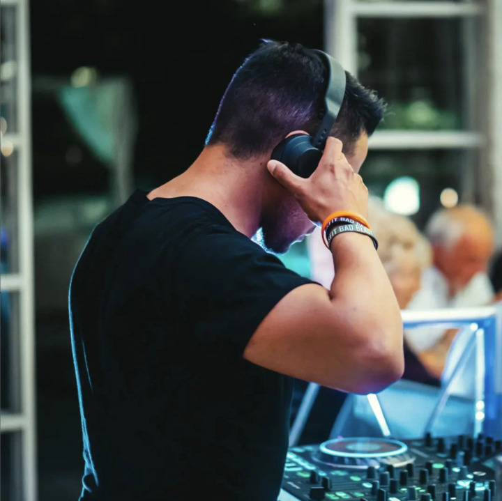 DJ Edo - performance photo 3