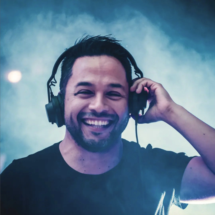 DJ Edo - performance photo 2