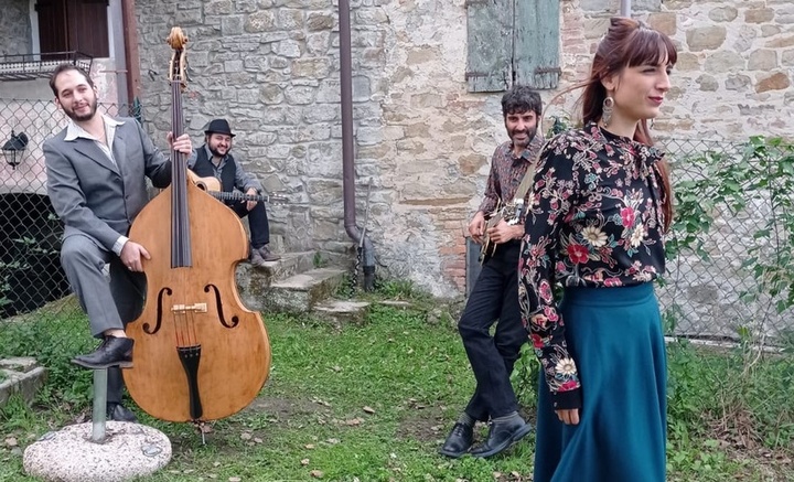 Bologna Swing Band - performance photo 30
