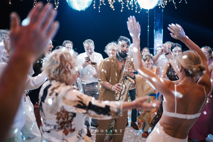Greece Sax & DJ