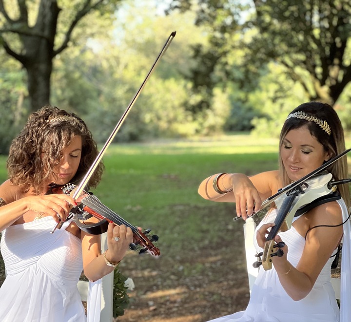 The Two Violins - performance photo 6