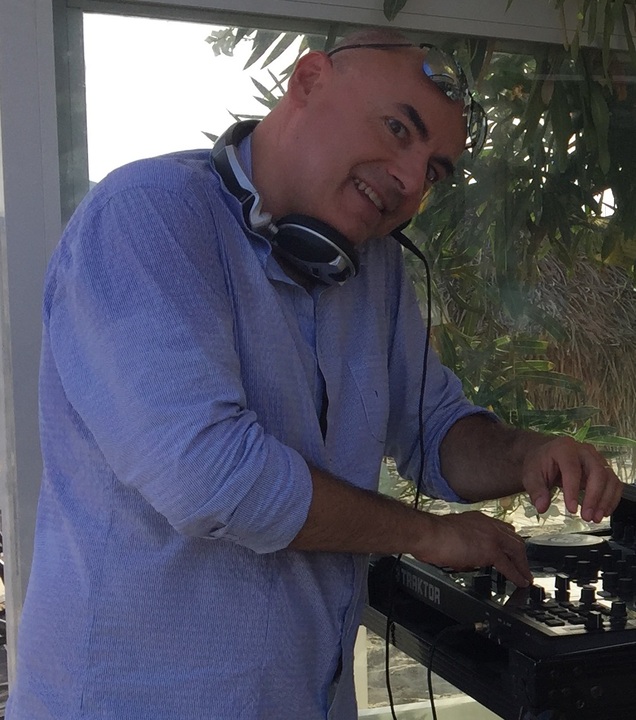 DJ Maurice - performance photo 6
