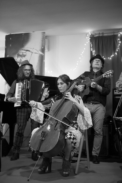 Gypsy Jazz Orchestra - performance photo 11