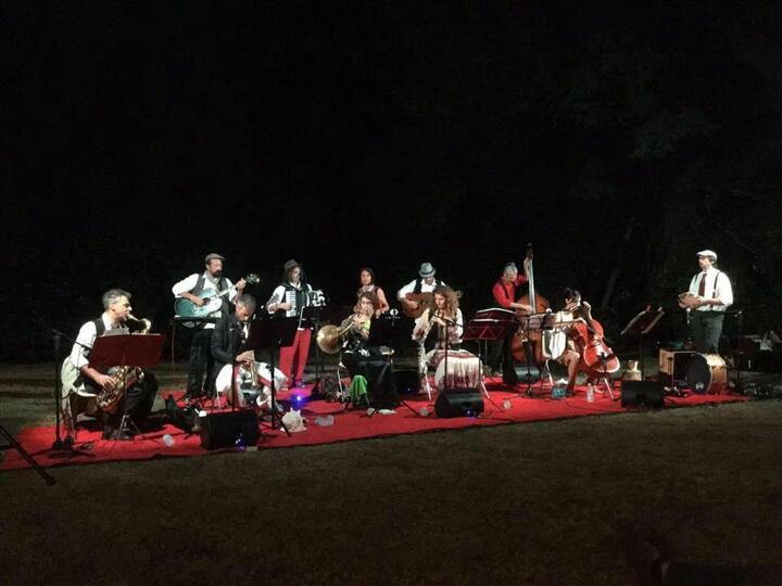 Gypsy Jazz Orchestra - performance photo 5