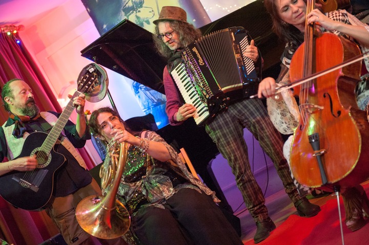 Gypsy Jazz Orchestra - performance photo 18