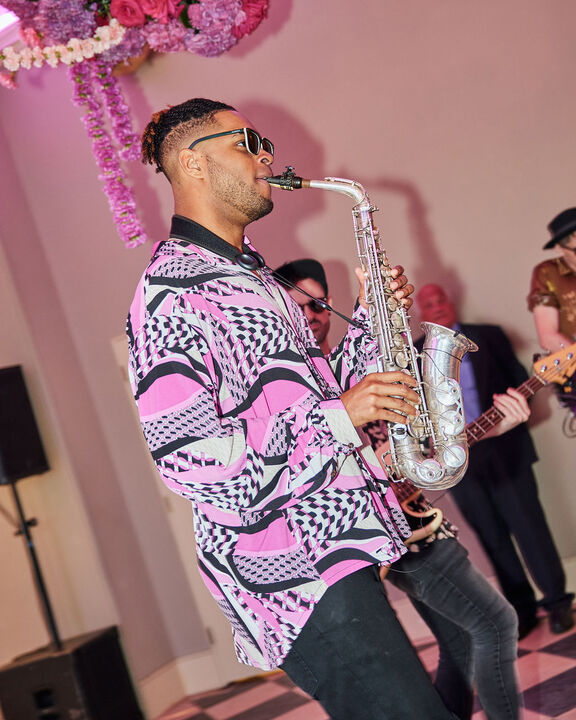 ROAMEO - performance photo 2