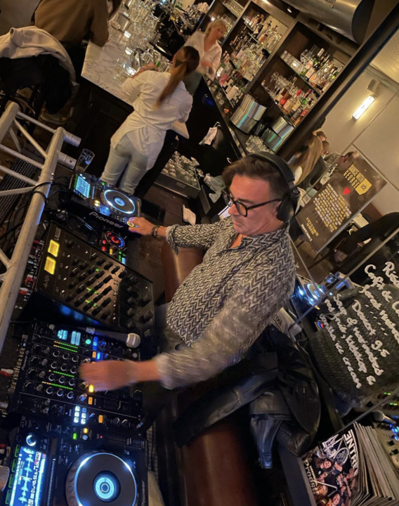 The Venice DJ - performance photo 7
