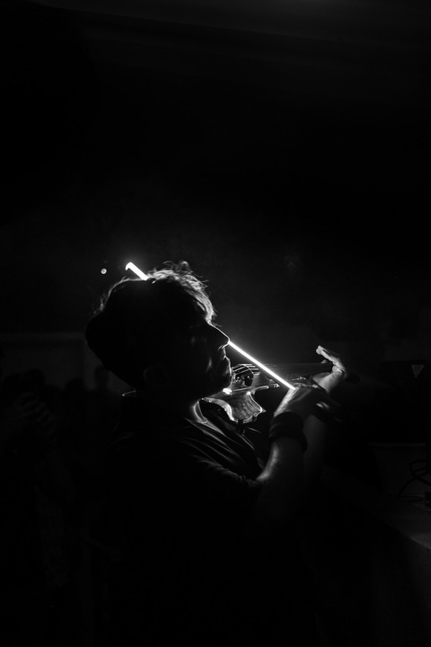 The LED Violinist - performance photo 3