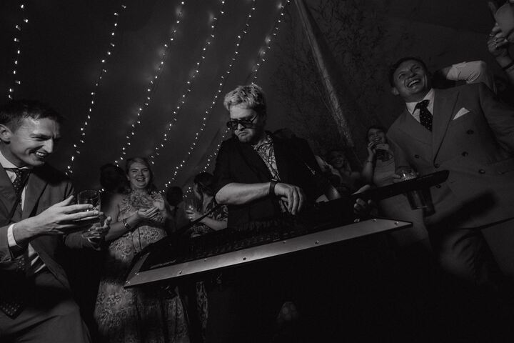 The Groove Train - performance photo 4